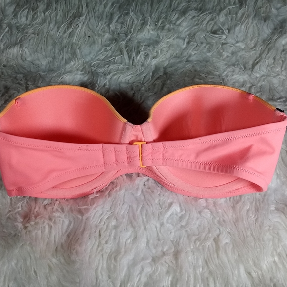 Victoria's Secret Color Block Piped Bikini Top Size 32DD - Picture 4 of 8